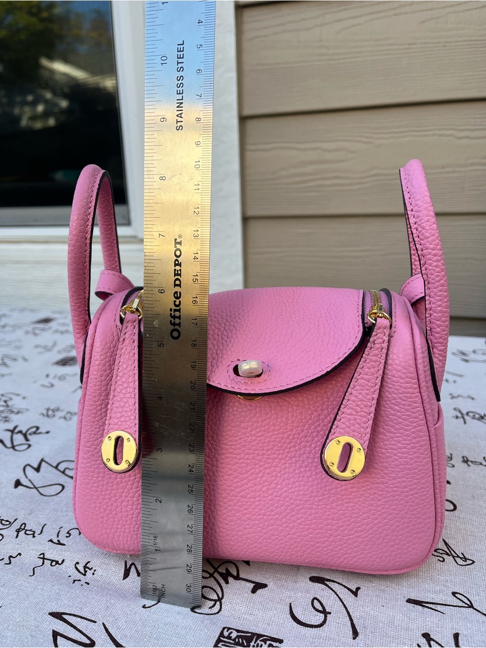 Handmade Pink Genuine Togo Leather Crossbody Handbag 19cm - New - Picture 10 of 12